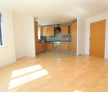 Derby Court, Bury - Photo 1