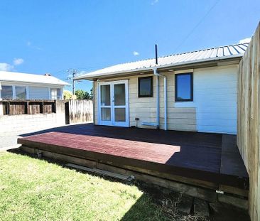 Brand new bathroom+kitchen 2-BR house, Henderson - Photo 6
