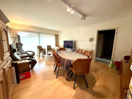 Ruim appartement met garage in centrum Deinze - Photo 5