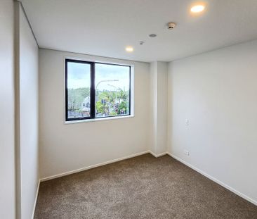 Stylish, Brand-New Apartment in Meadowbank - Photo 4