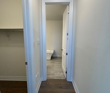 For Lease - 13 Ballantyne Boulevard, Vaughan, Ontario - Photo 6