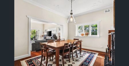 Large Family Home With Character & Charm - Photo 4