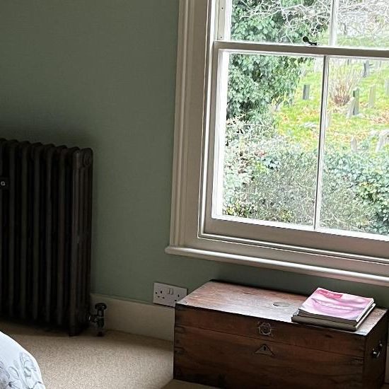 Beautiful double room in Battersea, off Northcote Road - Photo 1
