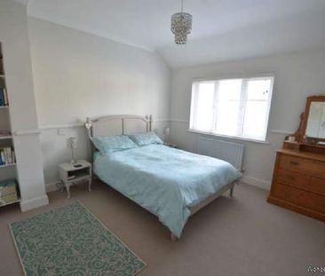 3 bedroom property to rent in Addlestone - Photo 5