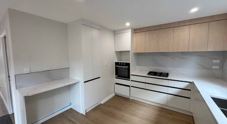 Brand New 4 Bedroom Home with Ensuite and Internal Access Parking - Photo 3