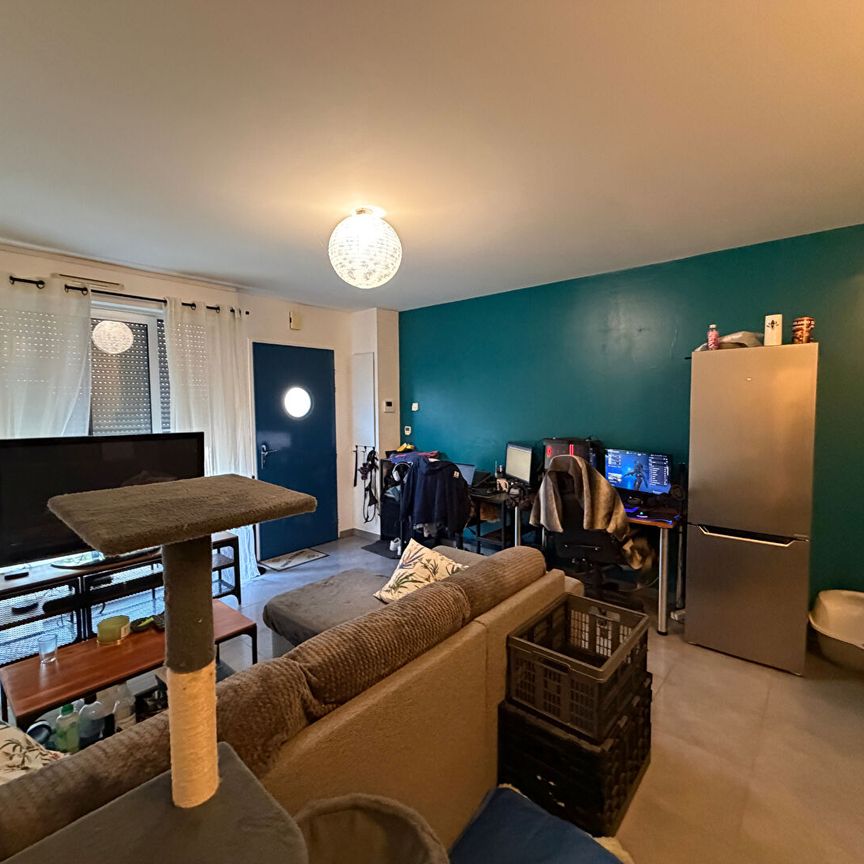 Location Appartement 2 pièces 44m² LA ROCHELLE 17000 - Photo 1