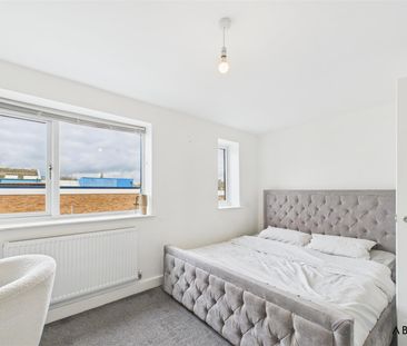 Victoria Crescent, Burton-On-Trent DE14 2QF - Photo 4