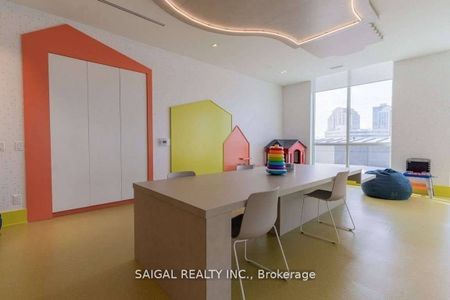 For Lease - 5249 Dundas Street Unit# 3404, Toronto, Ontario - Photo 3