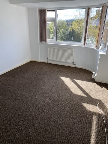 5 Bed Semi-Detached House, Crowhurst Drive, LE3 - Photo 5