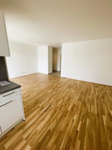 Neu sanierte 4-Zimmer Wohnung mit Loggia in aufstrebendem Wohnviertel - Foto 5