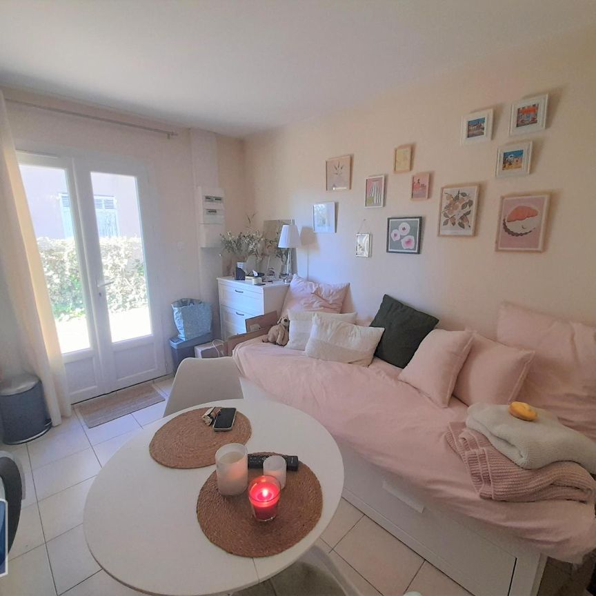 Location Appartement 1 pièce 14m² AIX EN PROVENCE 90ème - Photo 2