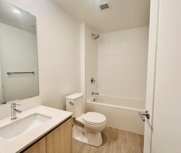 For Lease - 801 The Queensway N/A Unit# 327, Toronto, Ontario - Photo 4
