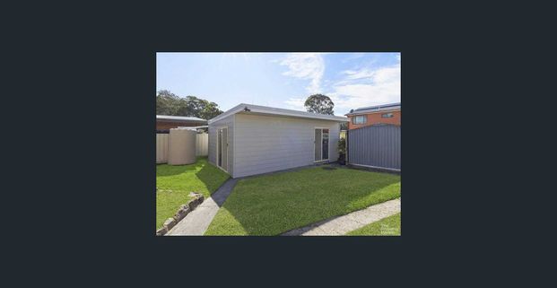 Impressive Family Retreat - Photo 1