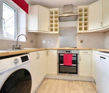 2 bedroom apartment to rent - Photo 3