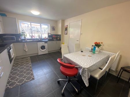 2 bedroom house to rent - Photo 5