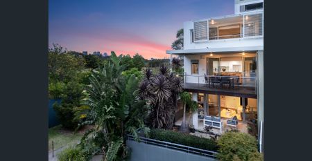 Premium Rare Waterfront Living | House-Sized | Lock-Up Garage - Photo 3