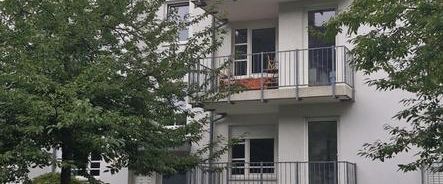 Stilvolle 2-Raum-Wohnung mit Balkon in ruhiger Lage in Schloßchemnitz - Photo 1