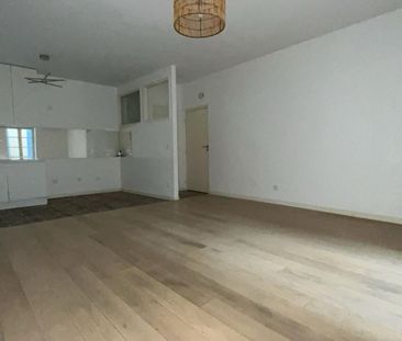 Location Appartement 2 pièces 40m² AVIGNON 84000 - Photo 2