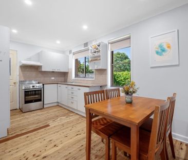 Generous Sized 3 Bedroom Home - Photo 4