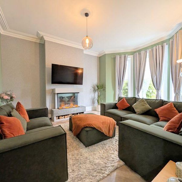 4 bedroom property to rent - Photo 1
