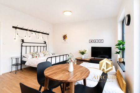 Pronájem bytu 1+kk a garsoniéry 34 m², U Lihovaru, Praha - Photo 3