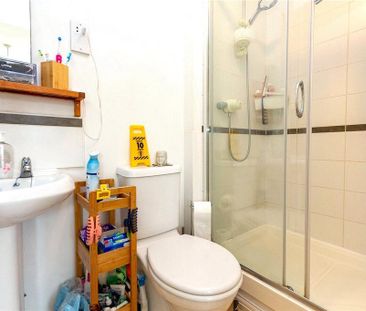 4 bedroom townhouse to rent - Photo 5