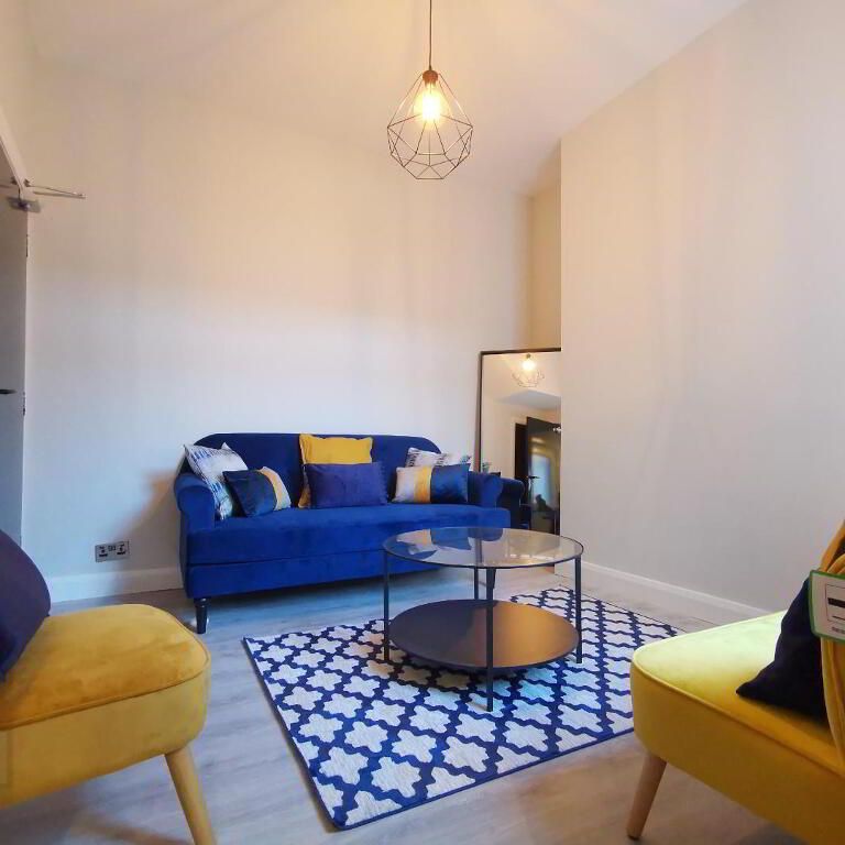 Rooms 2,3,4, 93 Bloomfield Avenue, Belfast, BT5 5AB - Photo 1