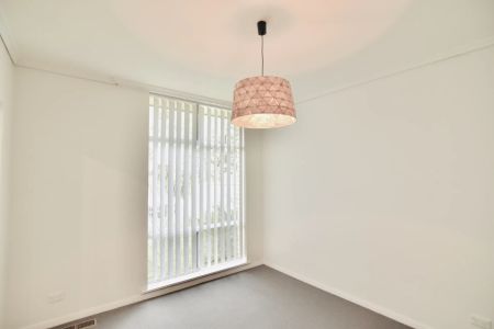 Enough room for the whole family! - Photo 5