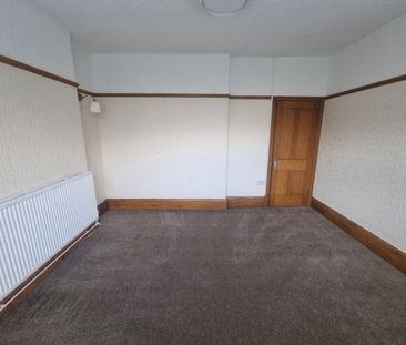 Brynlloi Road, Ammanford, SA18 - Photo 4