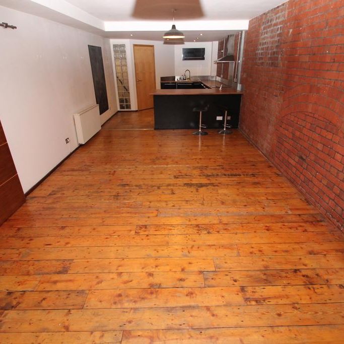 2 bedroom flat to rent - Photo 1