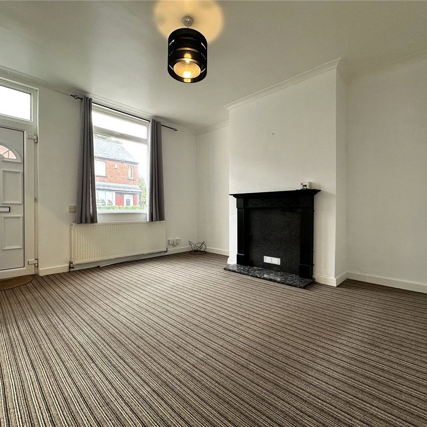 3, Vicarage Terrace, Leeds, West Yorkshire, LS5 3HL - Photo 1