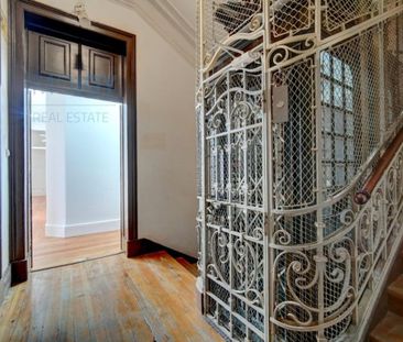 5 room luxury Flat for rent in Lisbon - Photo 6