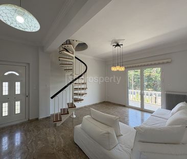 Μεζονέτα για ενοικίαση - Ρίο, - Photo 1