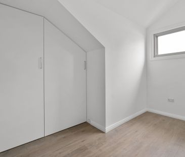 New New Townhouse - Photo 5