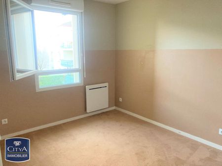 Location Appartement 3 pièces 64m² BEAUVAIS 60000 - Photo 5