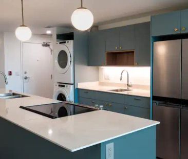 Gorgeous 2 Bedroom Penthouse Suite | 240 Chestnut Street, Winnipeg - Photo 1