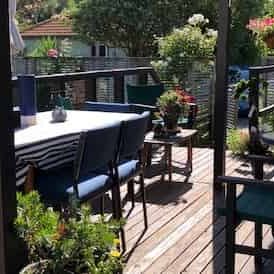 Spacious 3 Bedroom Unit With Garage - Photo 1