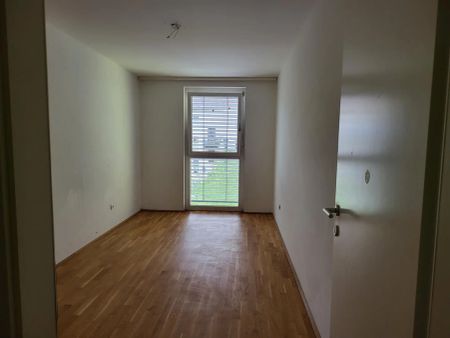 Unbefristete 3-Zimmer-Wohnung mit Küche und Balkon! - Photo 2