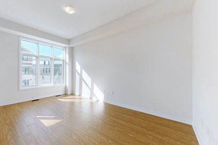 For Lease - 69 Millman Lane, Richmond Hill, Ontario - Photo 3