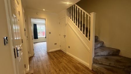 Clarendon Road, Westbourne, Bournemouth, BH4 8AR - Photo 3