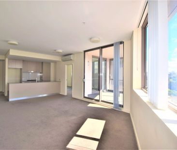 Wolli Creek 2 Bed Room APT for Rent - Photo 5