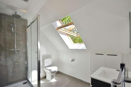 London Road, Isleworth, TW7 - Photo 2
