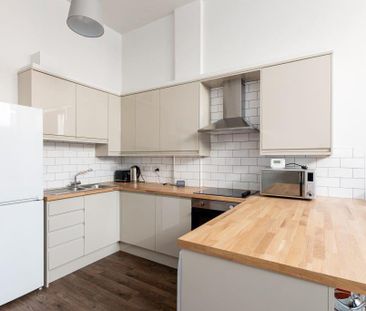 1 bedroom flat to rent - Photo 5