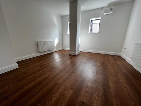 London Road North, Lowestoft - Photo 1