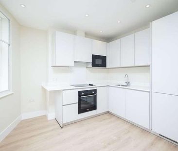 North End Rd, Golders Green, NW11 - Photo 3