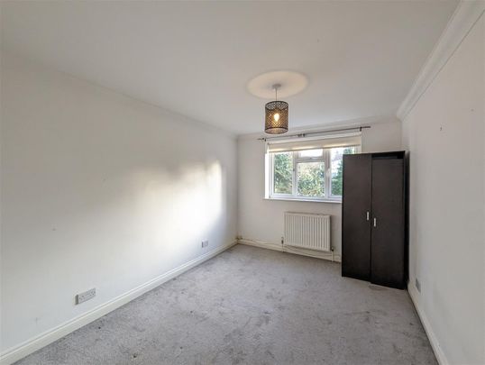 2 Bedroom Apartment - Ground Floor - Photo 1