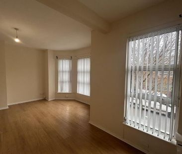 2, 177a Cliftonpark Avenue, Belfast, BT14 6DT - Photo 1