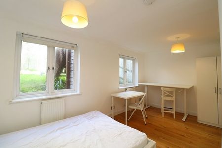 Room in a Shared House, Jamestown Way, E14 - Photo 5