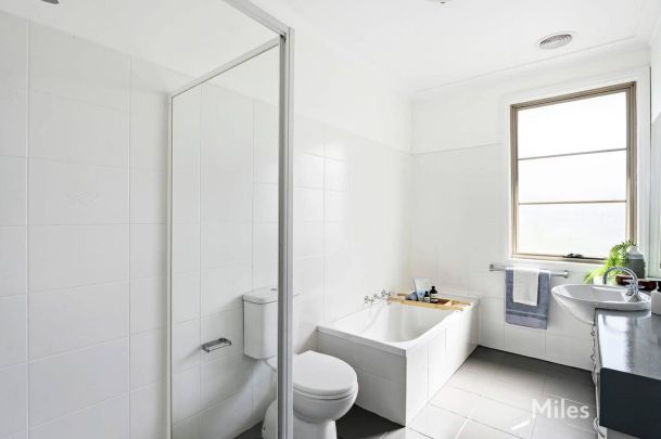 1/33 Grange Road, Fairfield - Photo 1