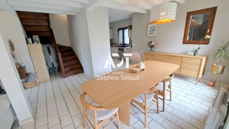 Location Maison 5 pièces 133m² ST ISMIER 38330 - Photo 4